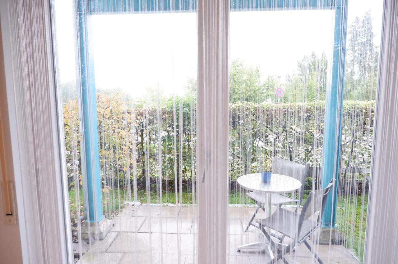 Outletcity Apartment Ferienwohnung Metzingen Metzingen  Exterior photo