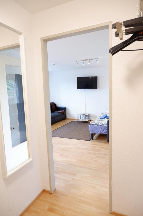 Outletcity Apartment Ferienwohnung Metzingen Metzingen  Exterior photo